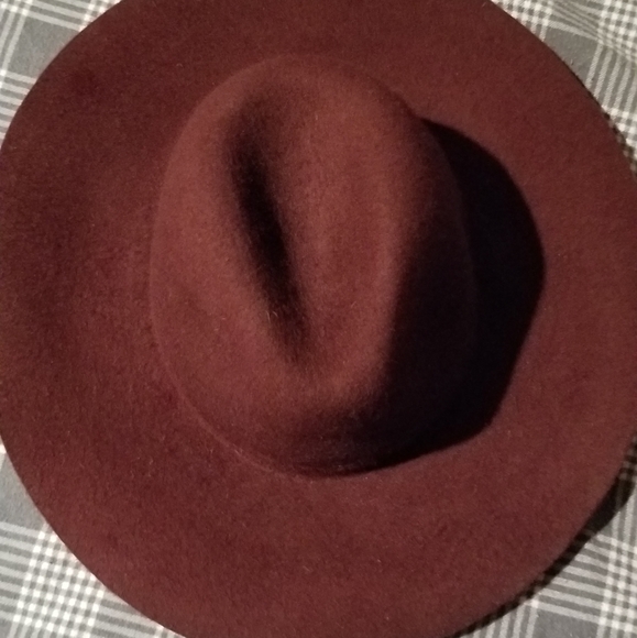 Adorable hat from Target! - Picture 2 of 4